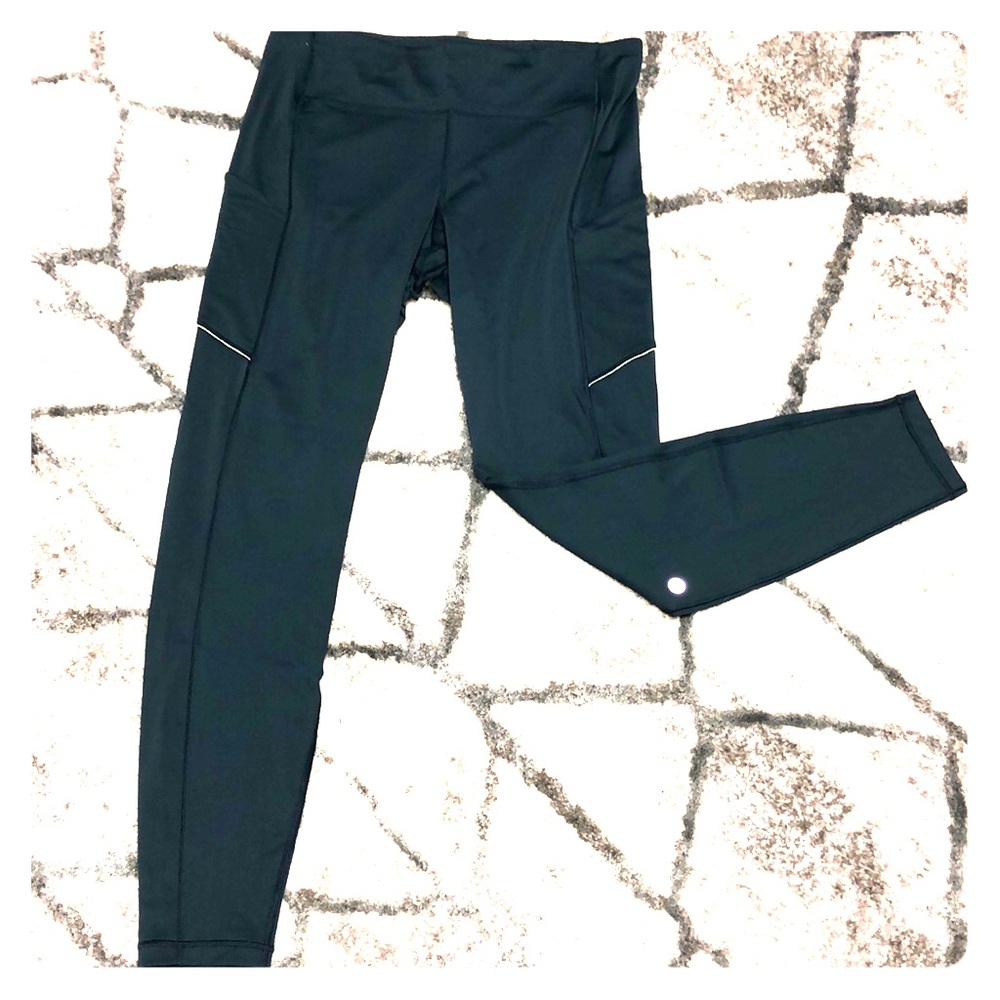 Lulu Lemon ankle cut leggings